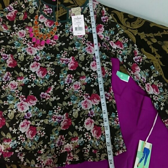 NWT Eyelash Couture Floral Top size XS - Picture 3 of 3